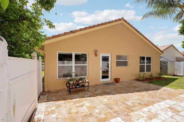 1017 Fosters Mill Road, Boynton Beach, FL 33436