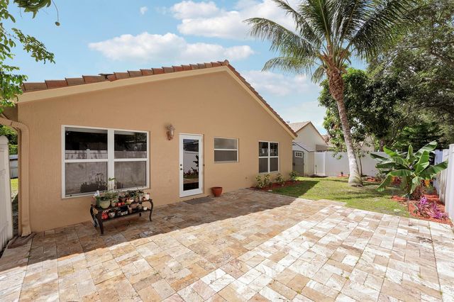 1017 Fosters Mill Road, Boynton Beach, FL 33436