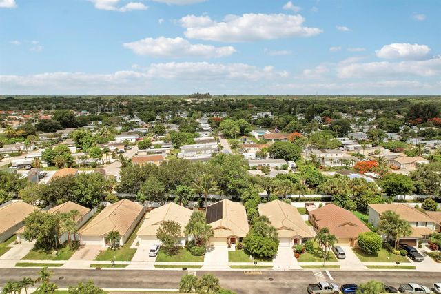 1017 Fosters Mill Road, Boynton Beach, FL 33436