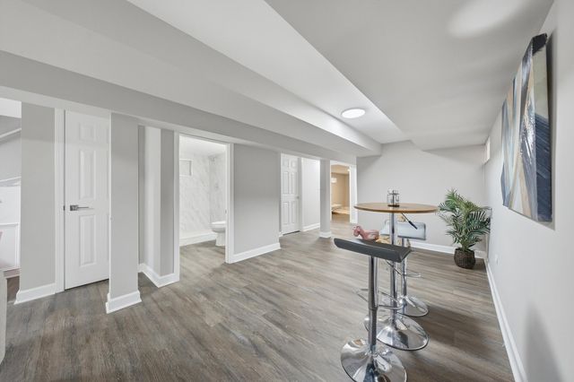 8231 S Wentworth Avenue, Chicago, IL 60620