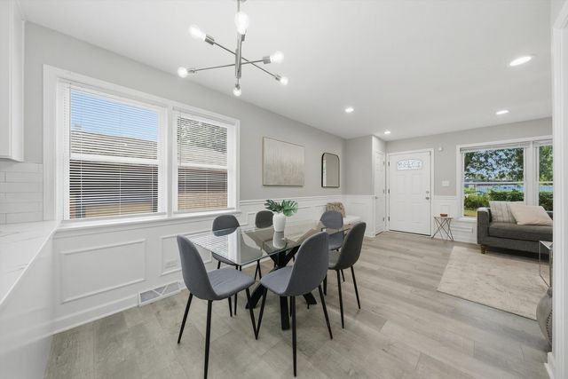 8231 S Wentworth Avenue, Chicago, IL 60620