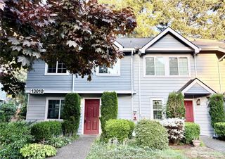 13010 102nd Lane NE #1, Kirkland, WA 98034