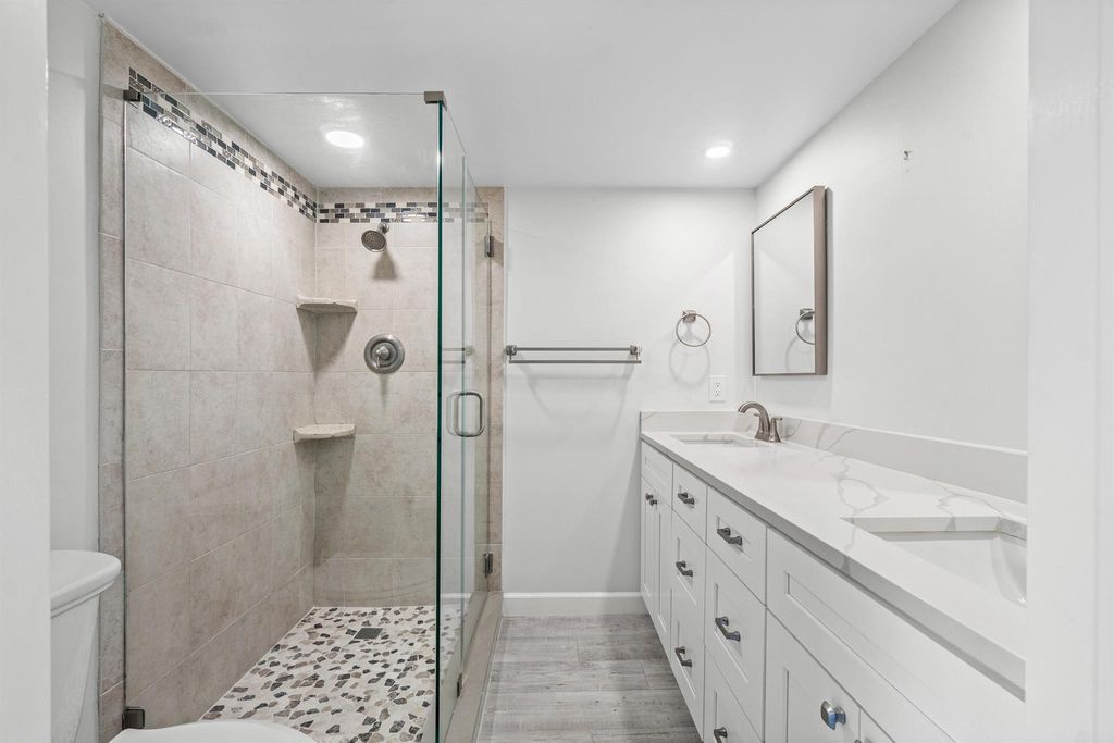 Image 22 of property listing at 1914 19th Court 34 B, Jupiter, FL 33477