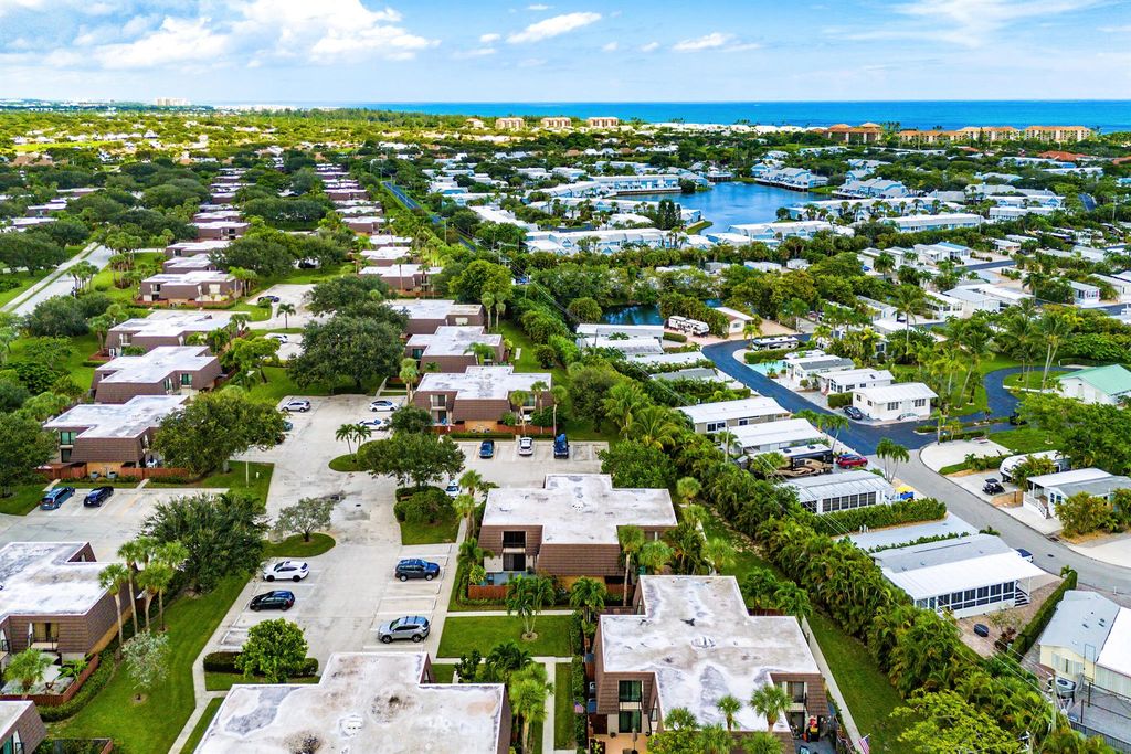 Image 29 of property listing at 1914 19th Court 34 B, Jupiter, FL 33477