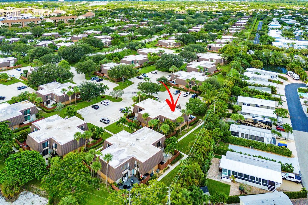 Image 30 of property listing at 1914 19th Court 34 B, Jupiter, FL 33477