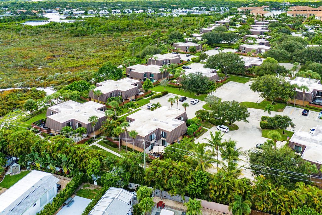 Image 31 of property listing at 1914 19th Court 34 B, Jupiter, FL 33477