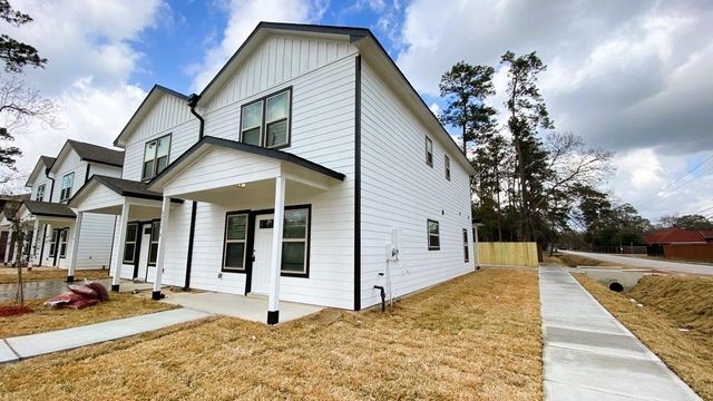 8237 Locksley Road A, Houston, TX 77078