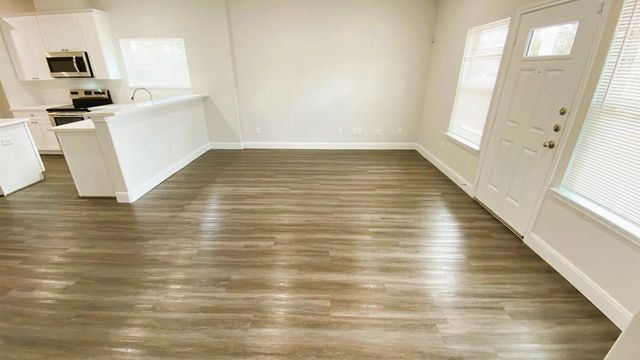 8237 Locksley Road A, Houston, TX 77078