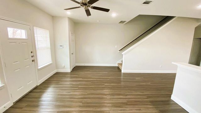 8237 Locksley Road A, Houston, TX 77078