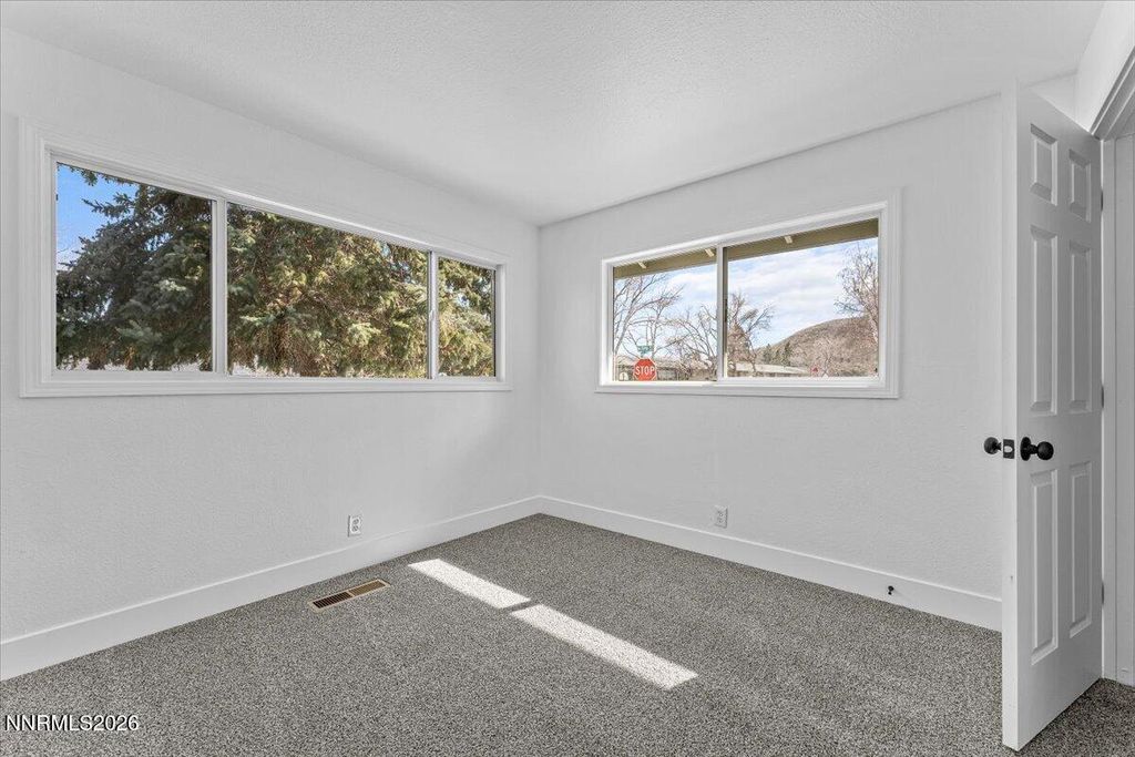 Image 18 of property listing at 424 S Richmond Avenue, Carson City, NV 89703