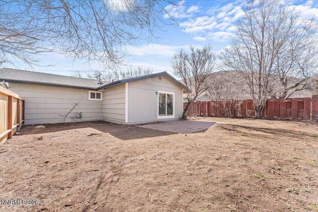Image 22 of property listing at 424 S Richmond Avenue, Carson City, NV 89703