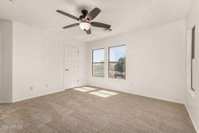 10925 W COLLEGE Drive, Phoenix, AZ 85037