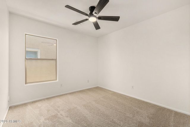 10925 W COLLEGE Drive, Phoenix, AZ 85037