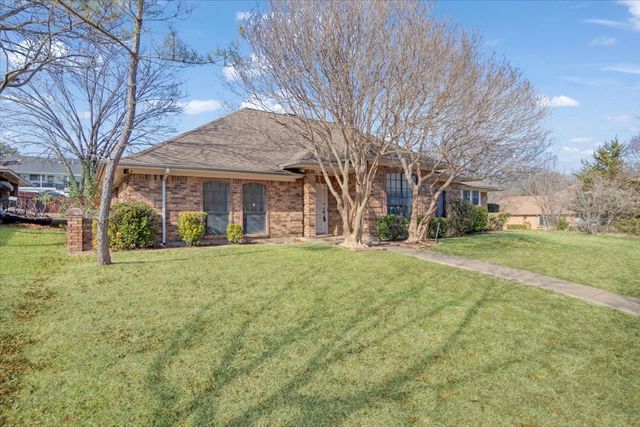 1603 Green Tree Lane, Duncanville, TX 75137