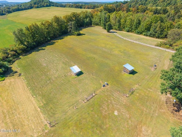 5635 NY-40, Argyle, NY 12809