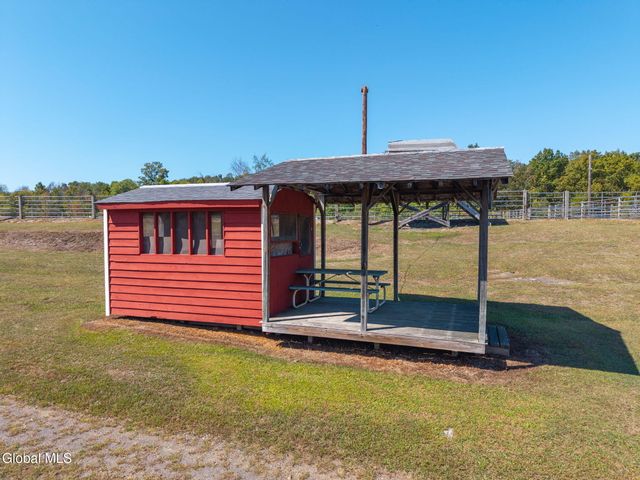 5635 NY-40, Argyle, NY 12809