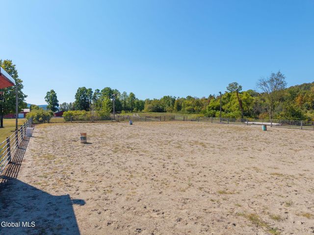 5635 NY-40, Argyle, NY 12809