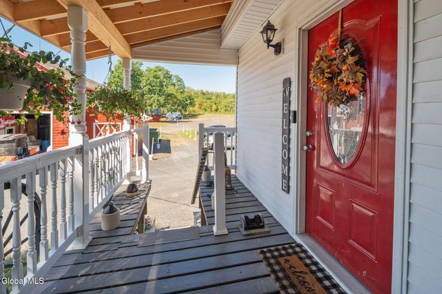 5635 NY-40, Argyle, NY 12809