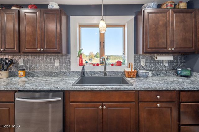 5635 NY-40, Argyle, NY 12809