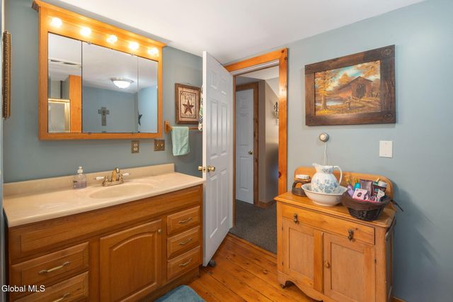 5635 NY-40, Argyle, NY 12809