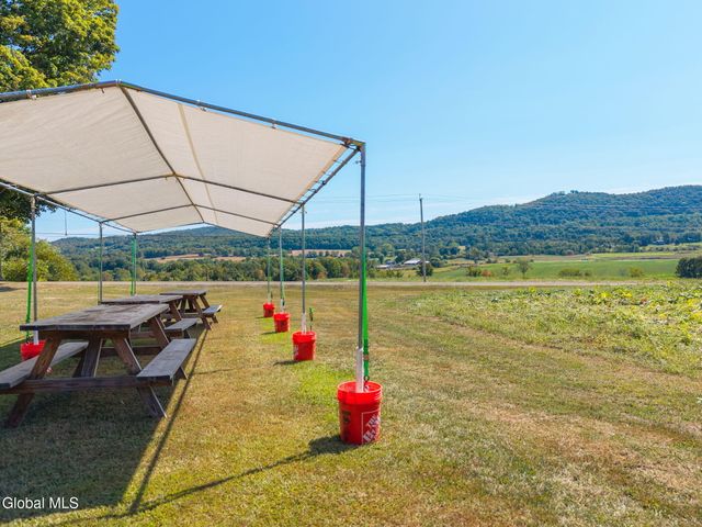 5635 NY-40, Argyle, NY 12809