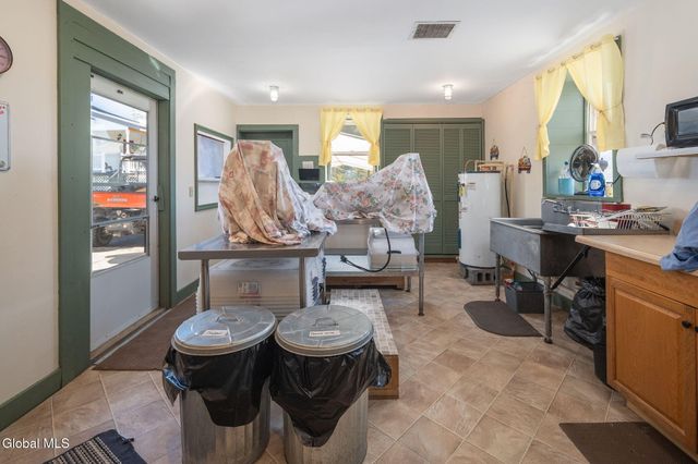 5635 NY-40, Argyle, NY 12809