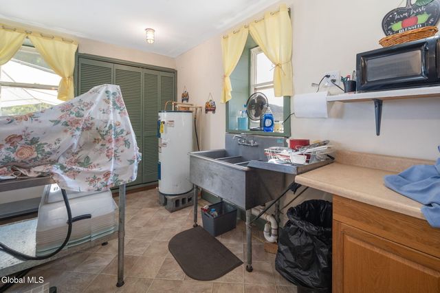 5635 NY-40, Argyle, NY 12809