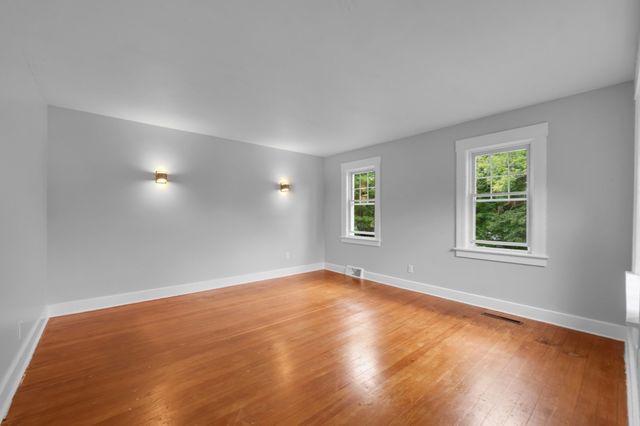 82 Waite Street, Leicester, MA 01524