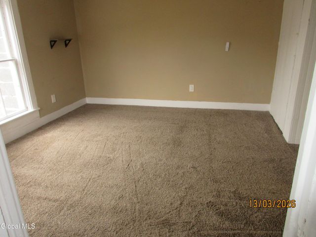 17 S Maple Street, Granville, NY 12832