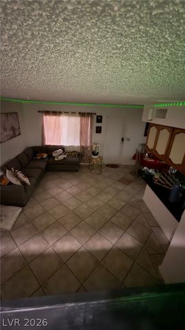 5156 Gray Lane G, Las Vegas, NV 89119