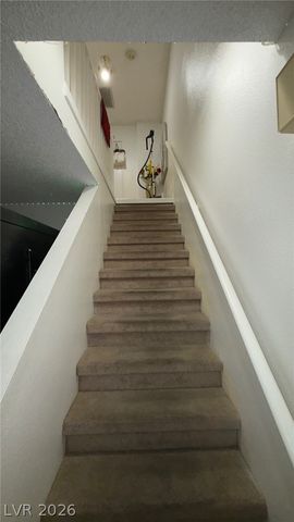5156 Gray Lane G, Las Vegas, NV 89119