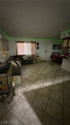 5156 Gray Lane G, Las Vegas, NV 89119