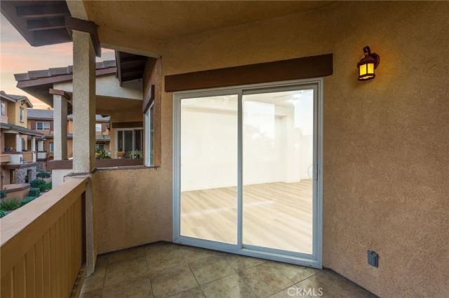 521 N Lark Ellen B, Covina, CA 91722