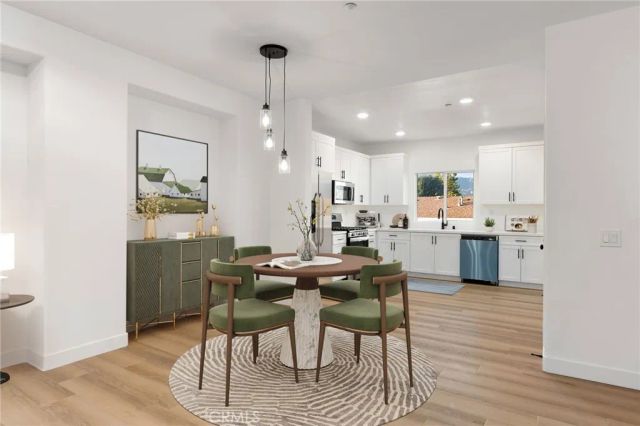 521 N Lark Ellen B, Covina, CA 91722