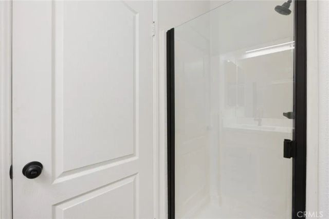 521 N Lark Ellen B, Covina, CA 91722