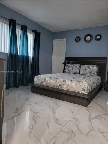 1747 Rodman St 110, Hollywood, FL 33020