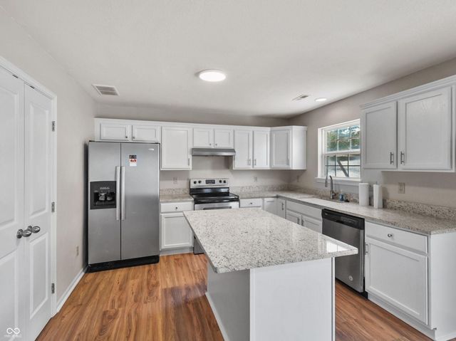 6565 Furnas Road, Indianapolis, IN 46221