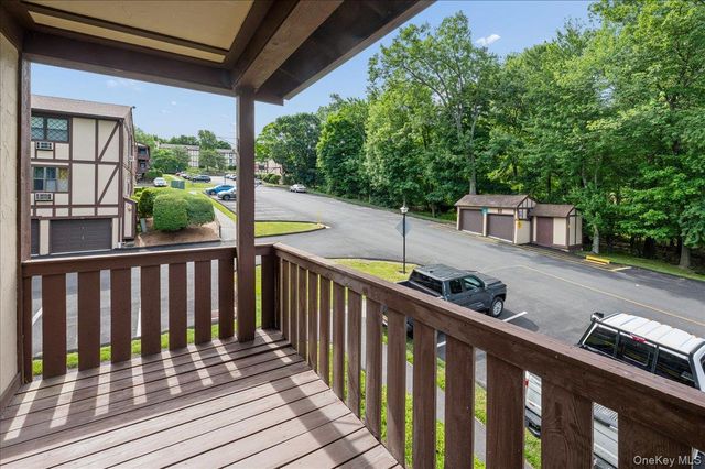 411 Sierra Vista Lane, Valley Cottage, NY 10989