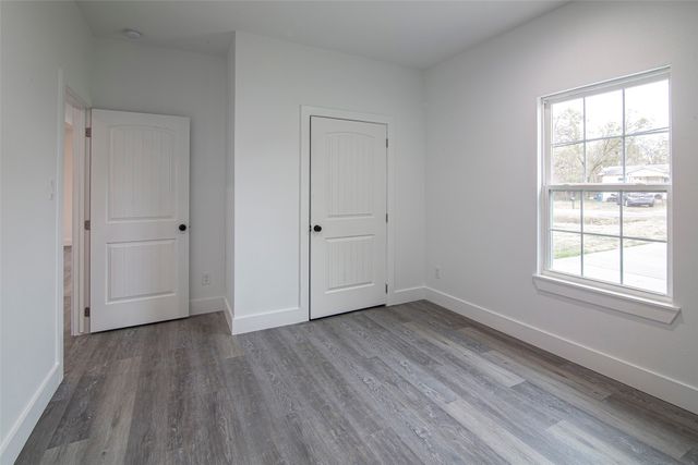 537 W Hopkins Street, Mexia, TX 76667