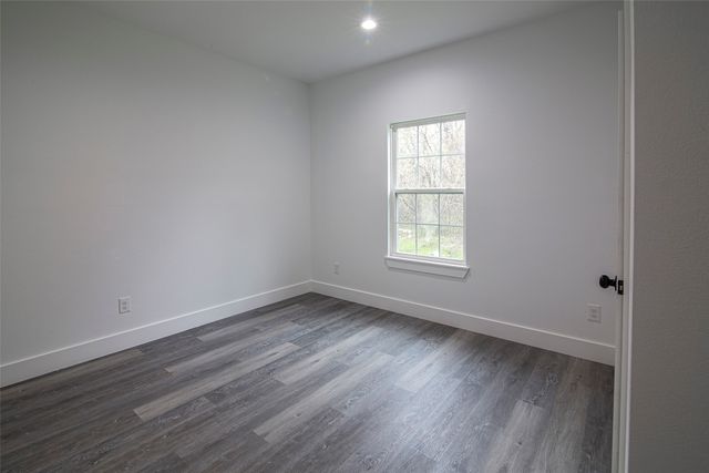537 W Hopkins Street, Mexia, TX 76667