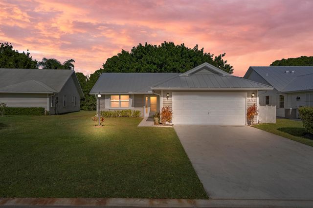 6760 SE Lillian Court, Stuart, FL 34997