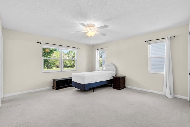 6760 SE Lillian Court, Stuart, FL 34997