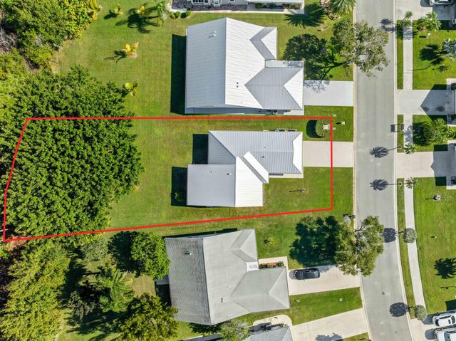 6760 SE Lillian Court, Stuart, FL 34997