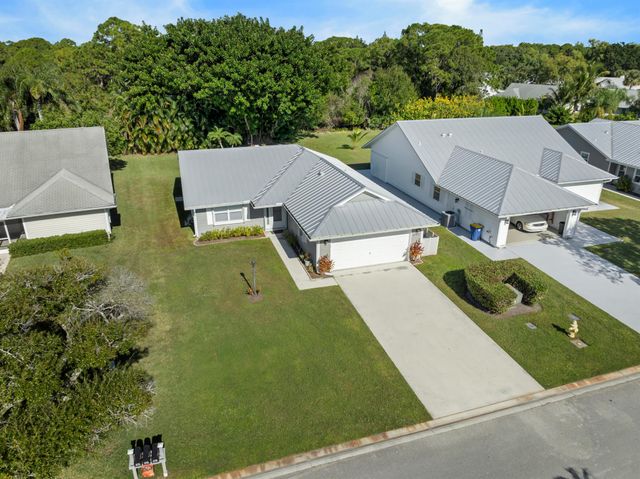 6760 SE Lillian Court, Stuart, FL 34997