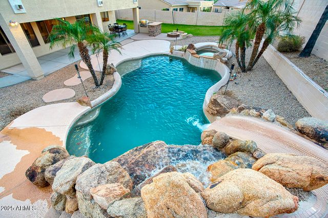 26220 N 42ND Drive, Phoenix, AZ 85083