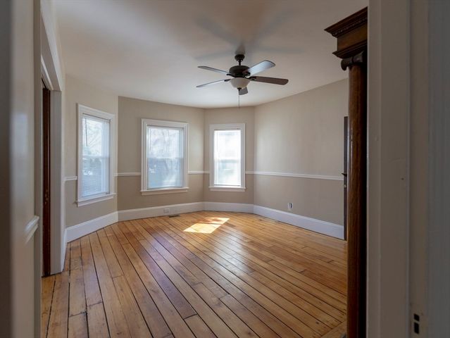 18 Meader St 1, Providence, RI 02909