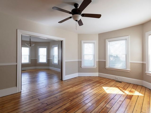 18 Meader St 1, Providence, RI 02909