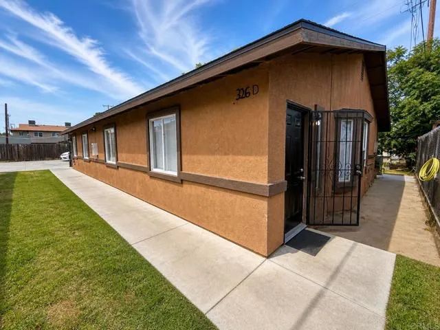 326 Beardsley Avenue, Bakersfield, CA 93308