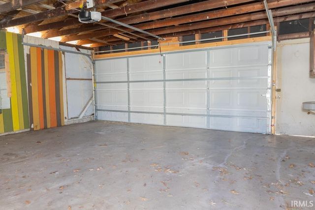 2212 W Columbia Street, Evansville, IN 47712