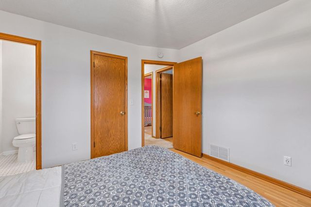 2403 Inca Lane, New Brighton, MN 55112